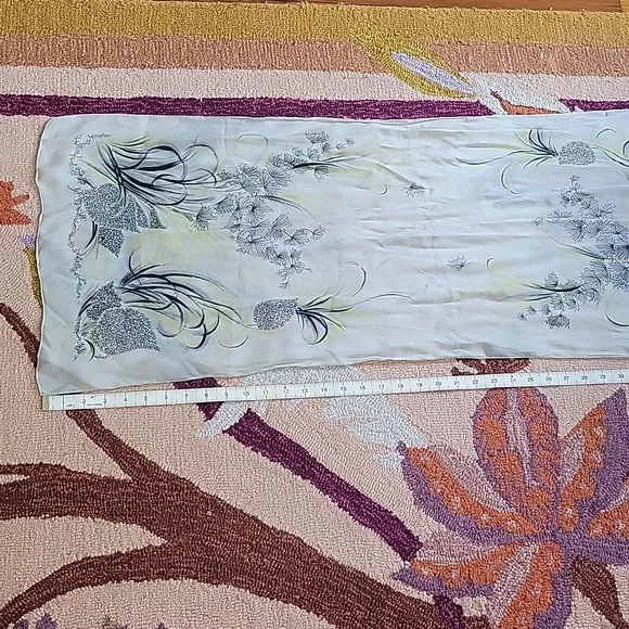 Botanical True Vintage Scarf - Picture 7 of 12